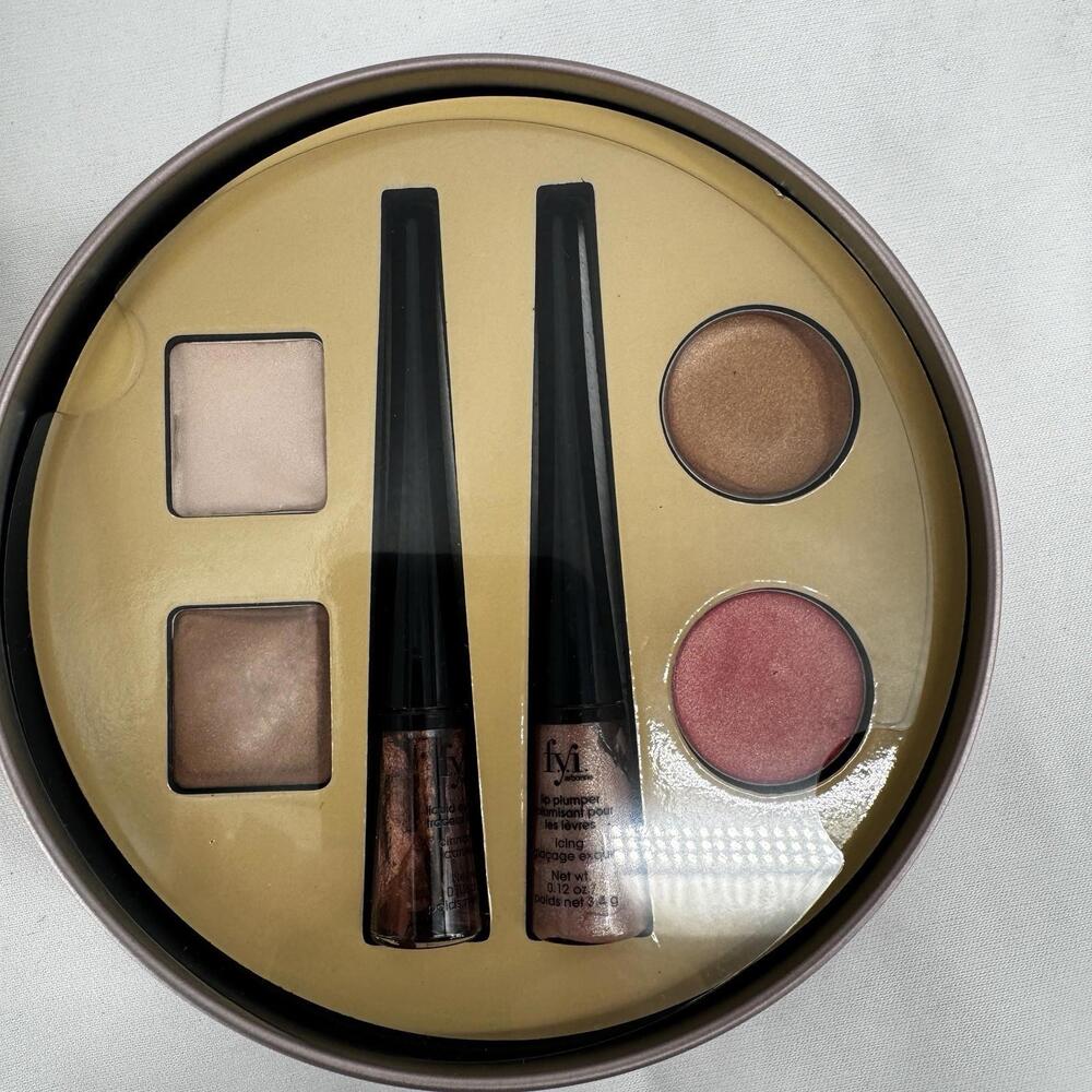 Arbonne makeup pallette sweet frostings new in box lip plumper creame eye shadow - Picture 4 of 4